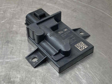 Load image into Gallery viewer, FUEL PUMP CONTROL MODULE COMPUTER XF XFR 15 16 17 18 19 - NW355417