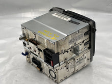 Load image into Gallery viewer, Radio S430 S500 S600 S55 CL500 2002 02 2003 03 2004 04 AM FM CD Nav - NW139049