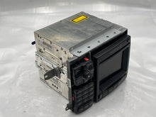Load image into Gallery viewer, Radio S430 S500 S600 S55 CL500 2002 02 2003 03 2004 04 AM FM CD Nav - NW139049