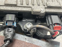 Load image into Gallery viewer, Steering Gear Rack SILVERADO 3500 PICKUP 2016 - NW528596