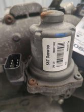 Load image into Gallery viewer, Transfer Case SILVERADO 3500 PICKUP 2016 - NW528619