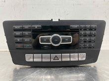 Load image into Gallery viewer, RADIO Gl350 Gl450 Gl550 GL63 AMG ML350 ML450 ML550 ML63 2013 - NW492578
