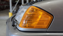 Load image into Gallery viewer, Headlight Lamp Assembly MERCEDES 300SL 1993 - NW355723