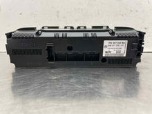 Load image into Gallery viewer, Temperature Controls Volkswagen Touareg 2013 - NW528356