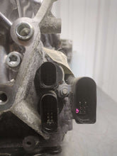 Load image into Gallery viewer, Transmission Volkswagen Touareg 2013 - NW528645