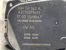 Load image into Gallery viewer, Throttle Body Volkswagen Touareg 2013 - NW528625