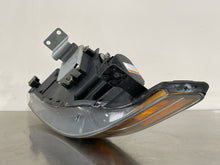 Load image into Gallery viewer, Headlight Lamp Assembly Acura TL 2008 - NW493587