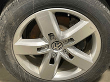 Load image into Gallery viewer, Wheel Rim Volkswagen Touareg 2013 - NW528714