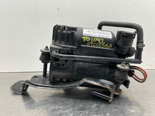 Load image into Gallery viewer, AIR RIDE COMPRESSOR E350 E550 CLS500 CLS55 CLS550 CLS63 E280 00-11 - NW493453