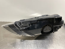 Load image into Gallery viewer, HEADLIGHT LAMP ASSEMBLY Audi Q7 2007 07 2008 08 2009 09 Left - NW356266
