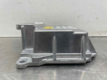 Load image into Gallery viewer, AIR BAG CONTROL MODULE COMPUTER Volvo S60 XC60 13 14 15 - NW528842
