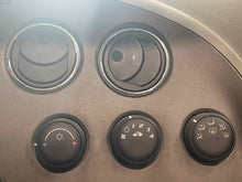 Load image into Gallery viewer, TEMPERATURE CONTROLS Pontiac Solstice 06 07 08 09 10 - NW529086