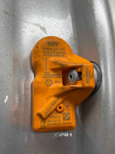 Load image into Gallery viewer, WHEEL RIM Cooper Clubman 2011 11 2012 12 2013 13 2014 14 15x5-1/2 ALLOY - NW530108