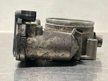 Load image into Gallery viewer, THROTTLE BODY Porsche Cayenne 2004 04 2005 05 2006 06 - NW357061