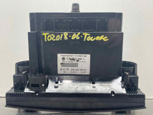 Load image into Gallery viewer, FRONT TEMPERATURE CONTROLS Volkswagen Touareg 2005 05 2006 06 Automatic - NW495414