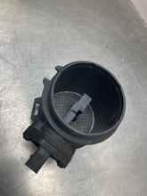 Load image into Gallery viewer, Mass Air Flow Sensor Meter MAF Cayenne 04 05 06 07 08 09 10 - NW356378
