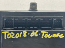 Load image into Gallery viewer, FRONT TEMPERATURE CONTROLS Volkswagen Touareg 2005 05 2006 06 Automatic - NW495414
