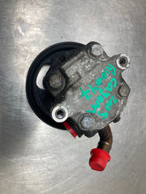 Load image into Gallery viewer, POWER STEERING PUMP Porsche Cayenne 2004 04 2005 05 2006 06 - NW357017