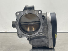Load image into Gallery viewer, THROTTLE BODY Touareg 2004 04 2005 05 2006 06 3.2L - NW495577