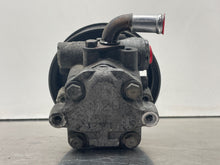 Load image into Gallery viewer, POWER STEERING PUMP Volkswagen Touareg 2004 04 2005 05 2006 06 2007 07 2008 08 - NW495556