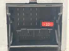 Load image into Gallery viewer, RADIO RECEIVER Volkswagen Touareg 2004 04 2005 05 2006 06 07 08 09 10 - NW495507