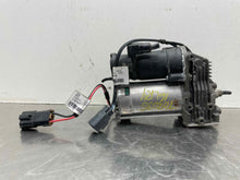 Load image into Gallery viewer, SUSPENSION AIR COMPRESSOR PUMP LR3 LR4 Range Rover Sport 05-16 - NW495762