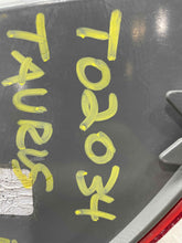 Load image into Gallery viewer, Tail Lamp Light Ford Taurus 2015 - NW496130