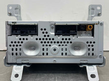 Load image into Gallery viewer, RADIO Ford Taurus 2013 13 2014 14 2015 15 - NW496043