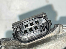 Load image into Gallery viewer, THROTTLE BODY Santa Fe Sonata Sonata Hybrid Tucson Optima Sorento 15-20 - NW530033