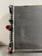 Load image into Gallery viewer, RADIATOR Lincoln MKZ 2007 07 2008 08 2009 09 - NW131779