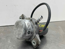 Load image into Gallery viewer, Vacuum Pump Jeep Cherokee 2016 - NW498554