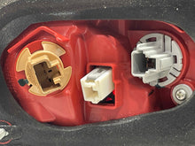 Load image into Gallery viewer, TAIL LIGHT LAMP ASSEMBLY Mazda Miata MX-5 09 10 11 12 13 14 Right - NW530046