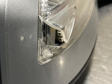 Load image into Gallery viewer, SIDE VIEW MIRROR C230 C300 C350 C63 2008 08 Right - NW499017