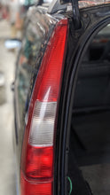 Load image into Gallery viewer, TAIL LIGHT LAMP ASSEMBLY Volvo C70 S70 V70 98 99 00 UPPER Left - NW357762
