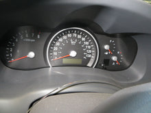 Load image into Gallery viewer, Speedometer Cluster Kia Sedona 2009 - NW160725