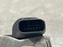 Load image into Gallery viewer, Throttle Body Cadillac CTS 2017 - NW530576