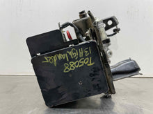 Load image into Gallery viewer, ABS Pump HIGHLANDER 2013 - NW530172