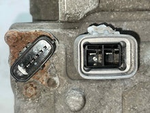 Load image into Gallery viewer, AC Compressor HIGHLANDER 2013 - NW530252