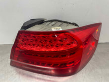 Load image into Gallery viewer, OUTER TAIL LIGHT LAMP 328i 335i M3 2011 11 2012 12 2013 13 Right - NW530583