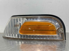 Load image into Gallery viewer, PARKLAMP Crown Victoria 1998 98 99 00 01 02 03 04 05 06 - 11 Left - NW530815
