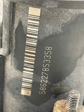 Load image into Gallery viewer, Air Injection Pump Smog 2009 - NW358213