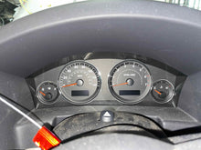 Load image into Gallery viewer, Speedometer Cluster Jeep Commander 2007 - NW503971