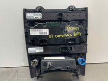 Load image into Gallery viewer, FRONT TEMPERATURE CONTROLS Commander Grand Cherokee 05 06 07 - NW503744