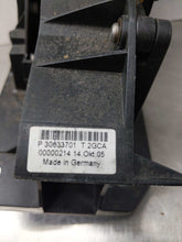 Load image into Gallery viewer, Floor Shifter VOLVO 70 SERIES 2006 - NW310022