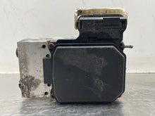 Load image into Gallery viewer, ABS PUMP Highlander 2001 01 2002 02 2003 03 - NW503413