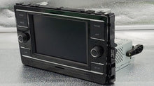 Load image into Gallery viewer, Radio Volkswagen Golf 2018 - NW140098