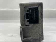 Load image into Gallery viewer, SUSPENSION CONTROL MODULE COMPUTER Vanden Pl XJ8 XJ8L XJR 03-05 - NW33112