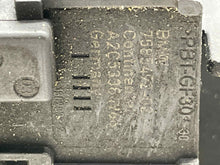 Load image into Gallery viewer, INTAKE MANIFOLD 550i 550i Gt 650i 750 HYBRID 750i 750il 08-14 Left - NW504783