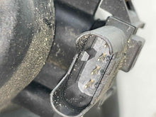 Load image into Gallery viewer, INTAKE MANIFOLD 550i 550i Gt 650i 750 HYBRID 750i 750il 08-14 Left - NW504783