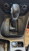Load image into Gallery viewer, Floor Shifter Ford Escape 2015 - NW358975
